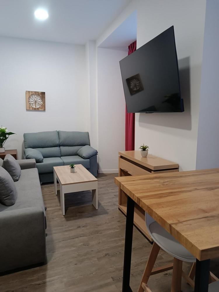 Apartamentos Turisticos Avila Puerta De San Vicente 0-2 ภายนอก รูปภาพ