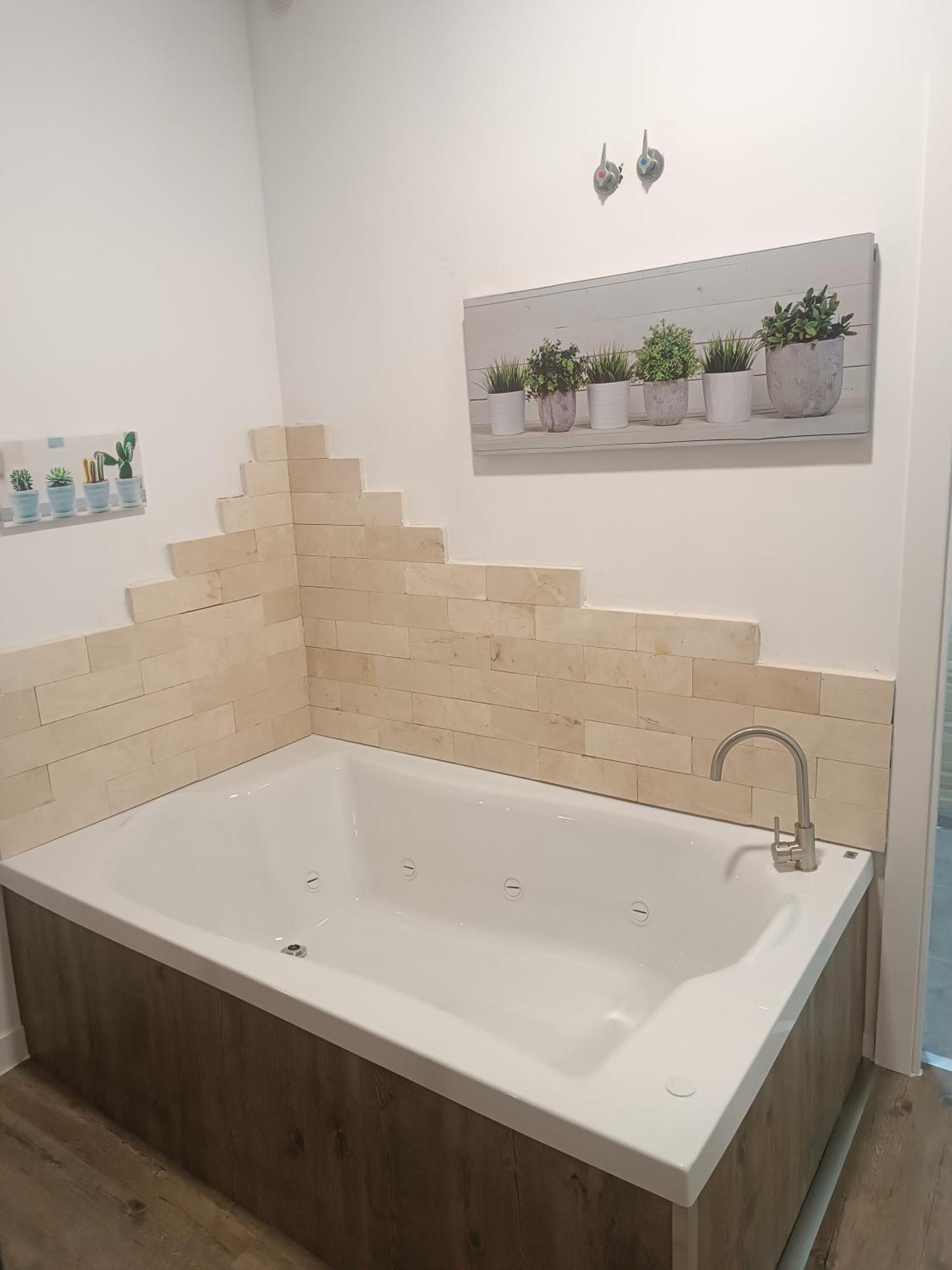 Apartamentos Turisticos Avila Puerta De San Vicente 0-2 ภายนอก รูปภาพ