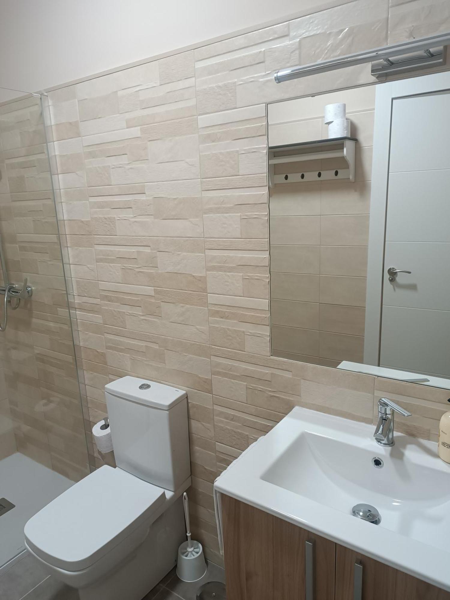 Apartamentos Turisticos Avila Puerta De San Vicente 0-2 ภายนอก รูปภาพ